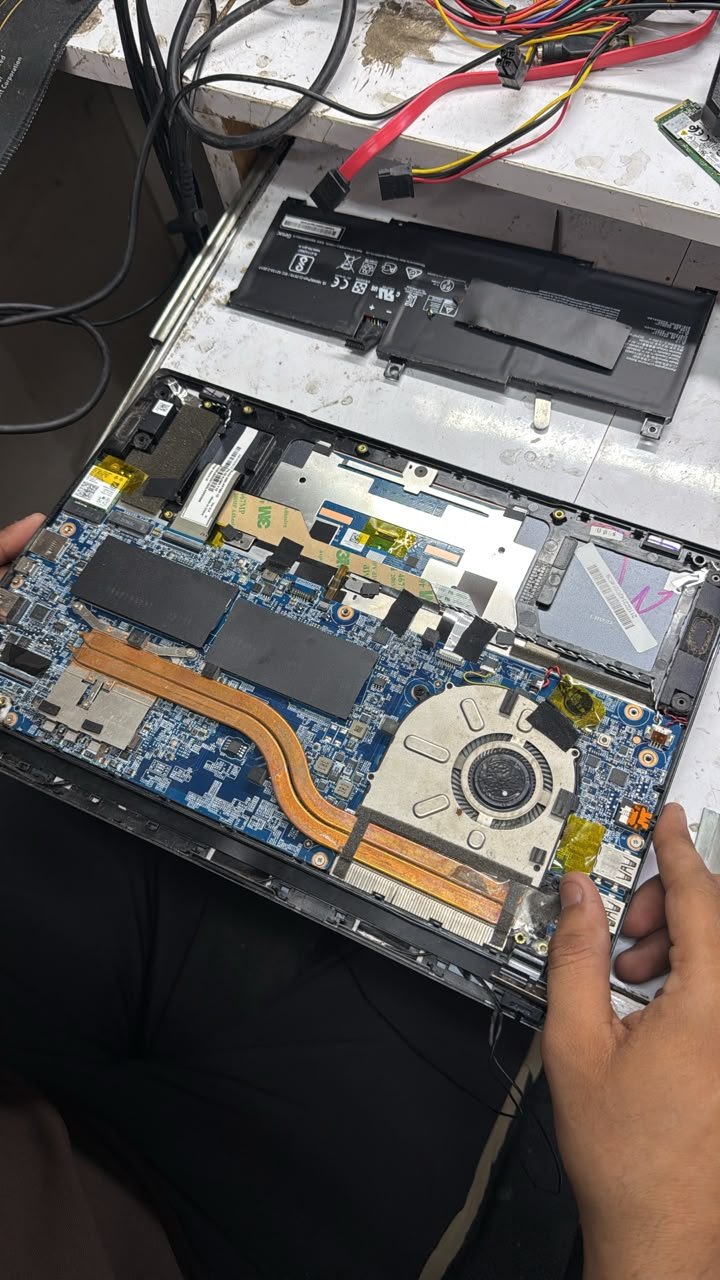 Laptop mother board